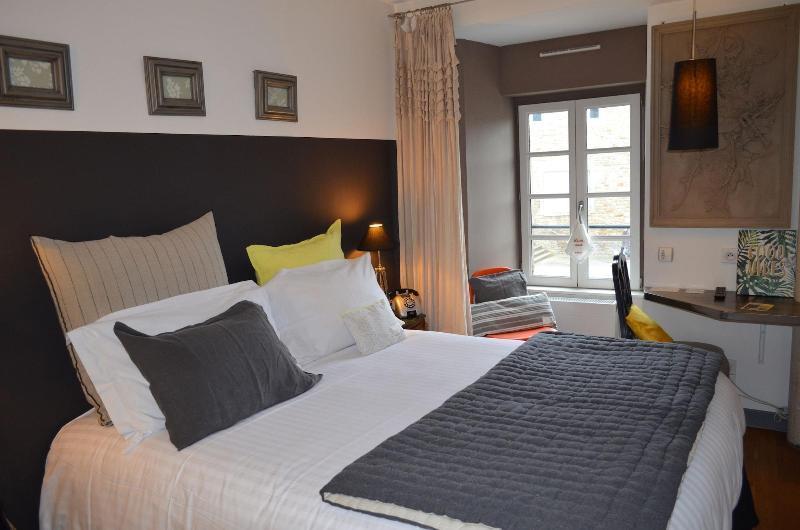 La Demeure Hotel Guingamp Exterior foto