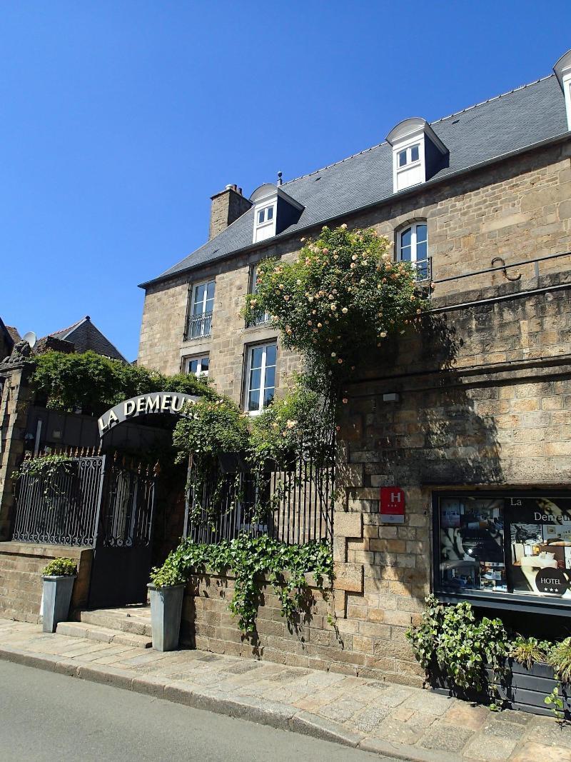 La Demeure Hotel Guingamp Exterior foto