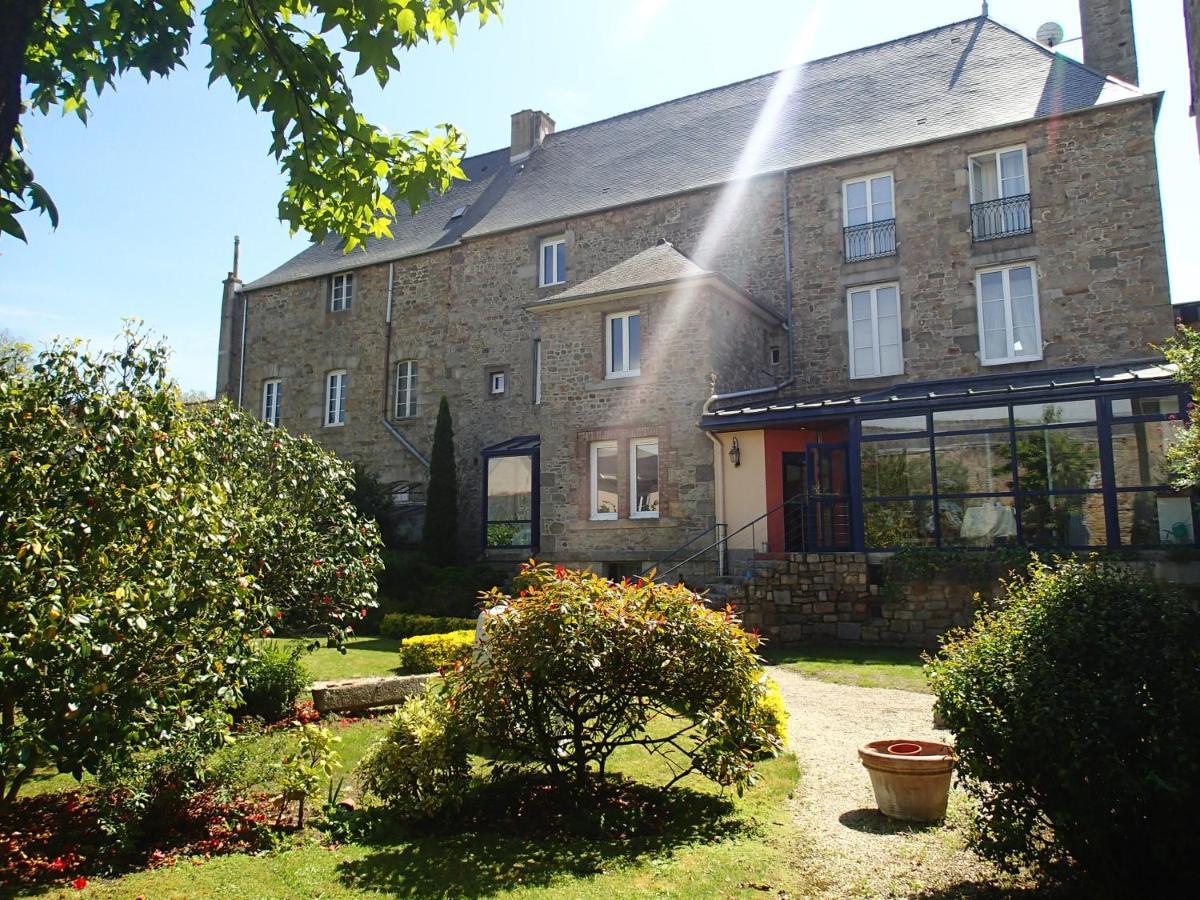 La Demeure Hotel Guingamp Exterior foto